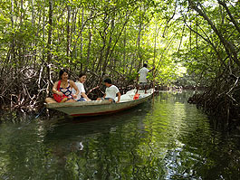 レンボンガン島